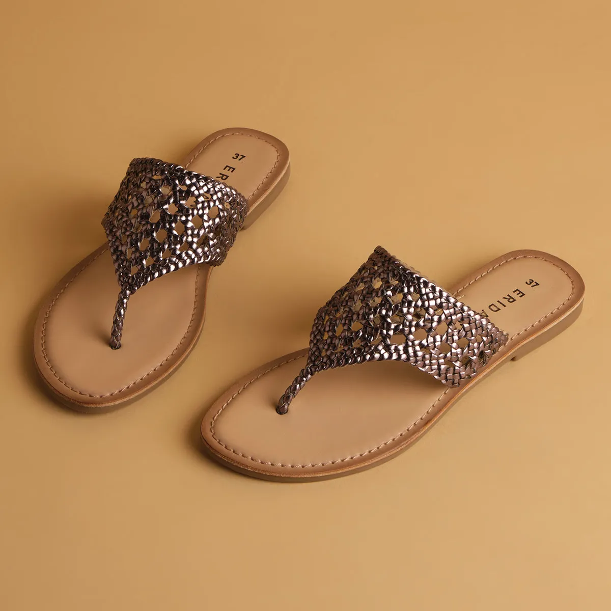 Auraa Woven Flats