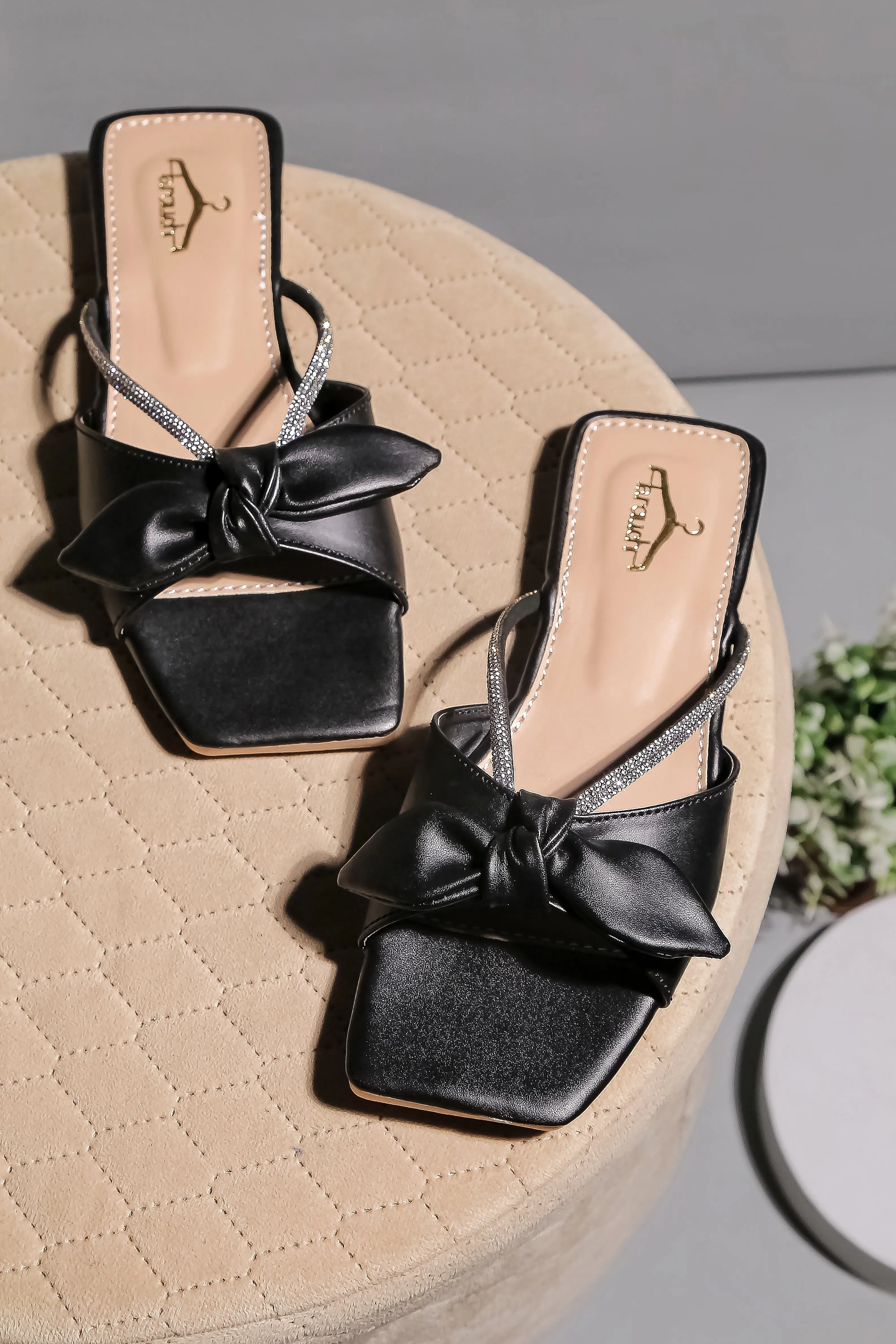Brauch Women Black Rhinestone Embellished Bow Flats