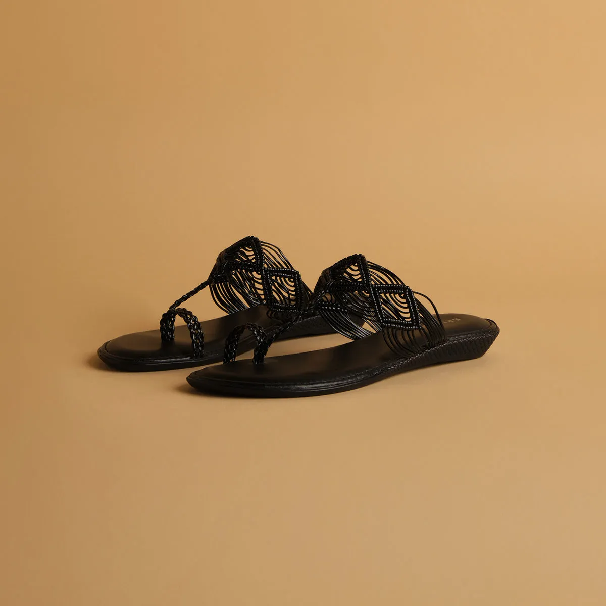 Farah Woven Kolhapuri Flats