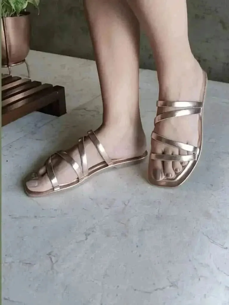 Golden Multiple Strand Flats