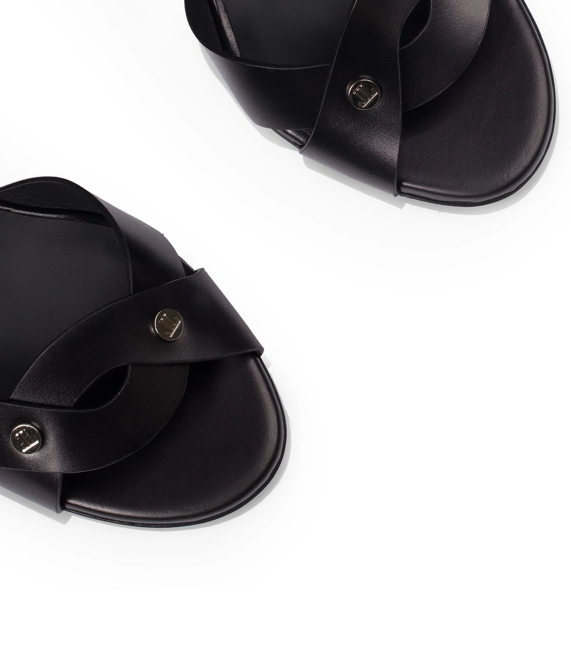 Logo-plaques black leather sandals