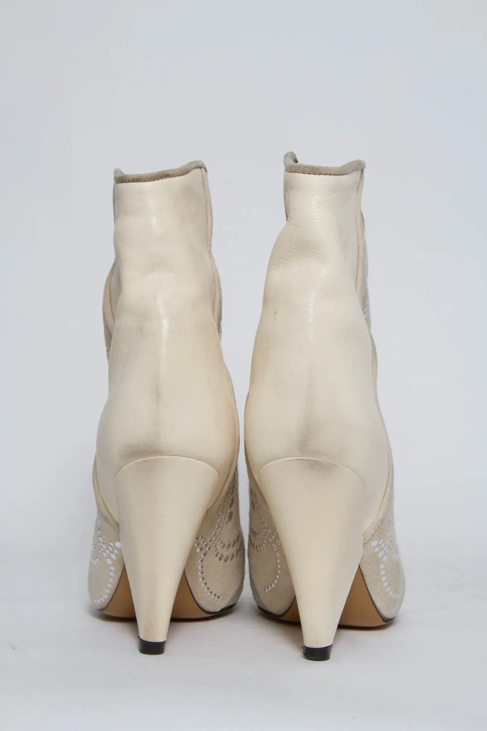 MEMPHIS STUDDED BOOTS