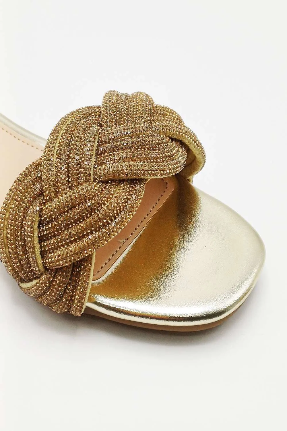 Muna Diamante Knot Band Flat Sliders in Gold