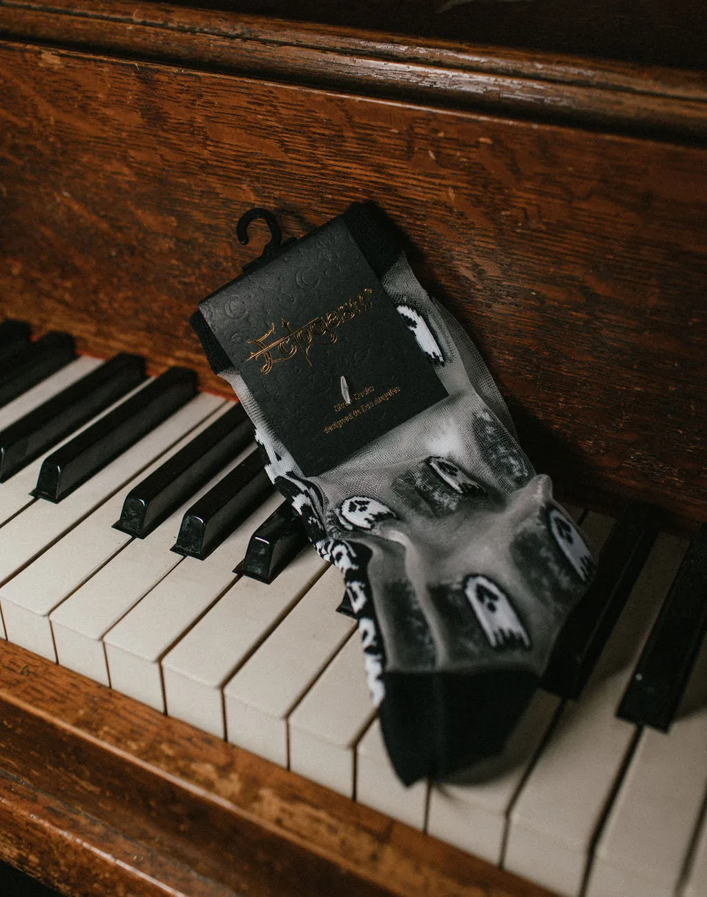 Sheer Ghost Crew Socks