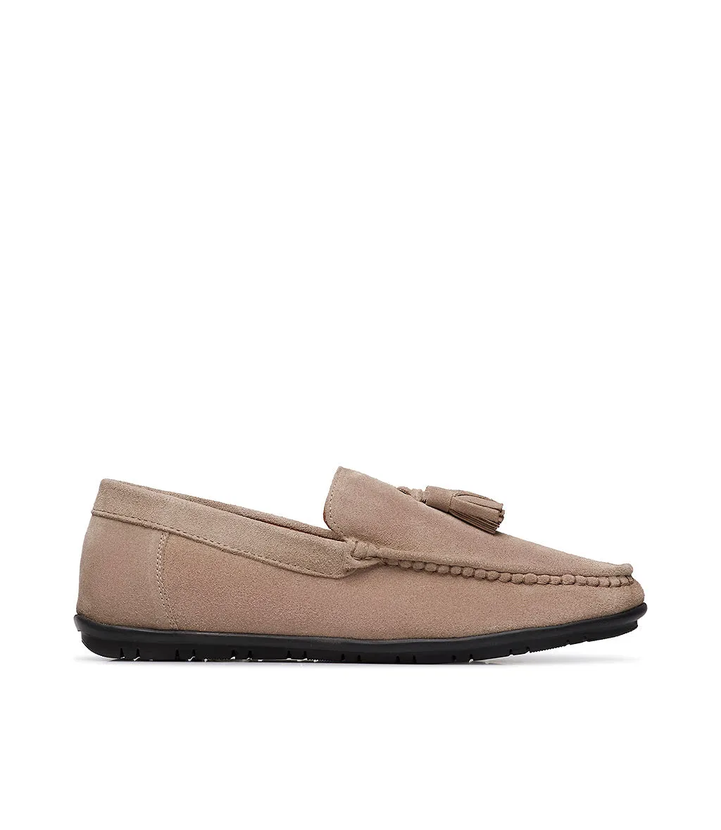 Taupe suede loafer with tassels