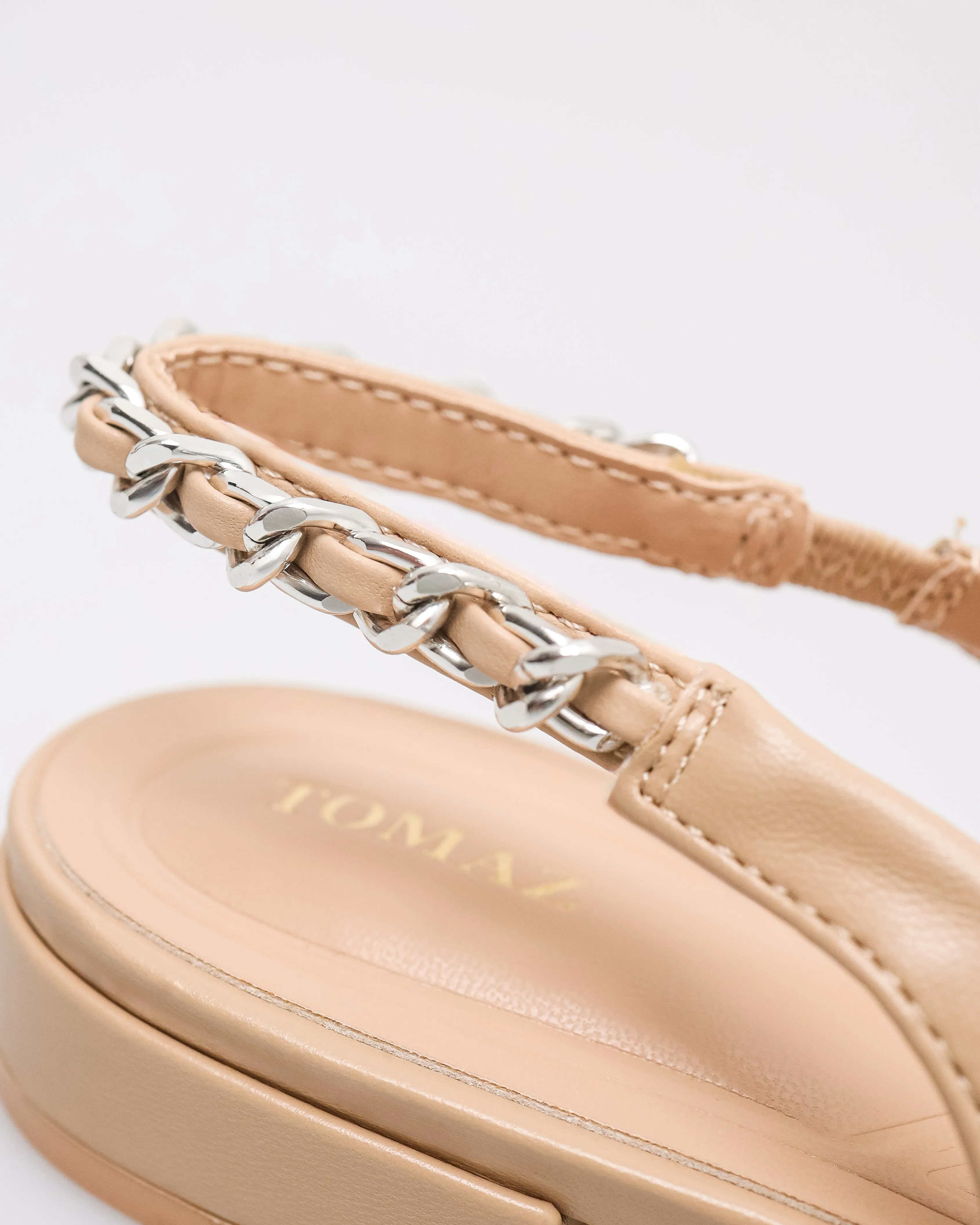 Tomaz FL098 Ladies Pointy Chained Flats